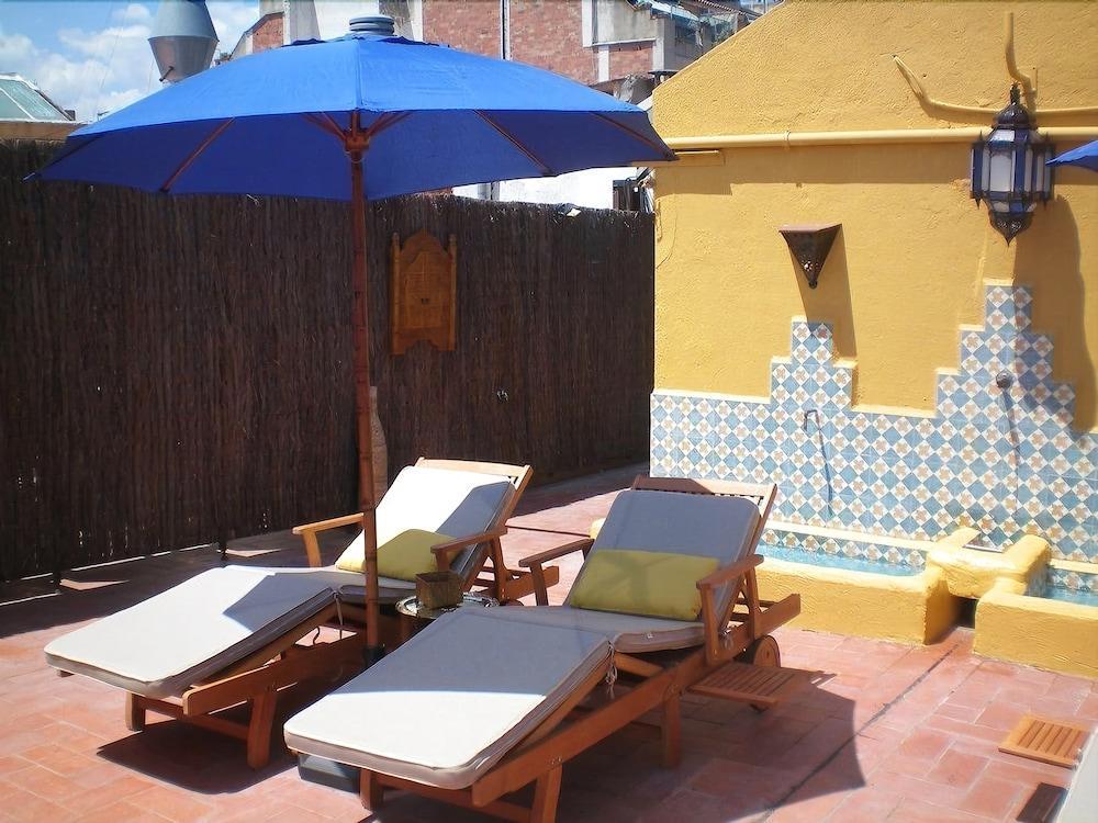 Easy Sleep Gaudi Terrace Apartment Barcelona Exterior photo